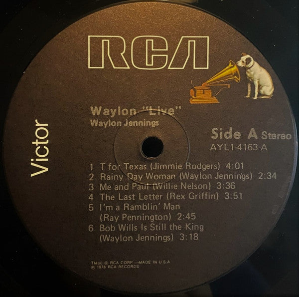 Waylon Jennings : Live (LP, Album, RE, Ind)